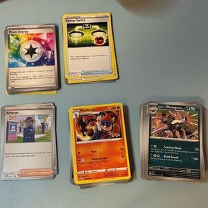 140 bulk Pokemon cards